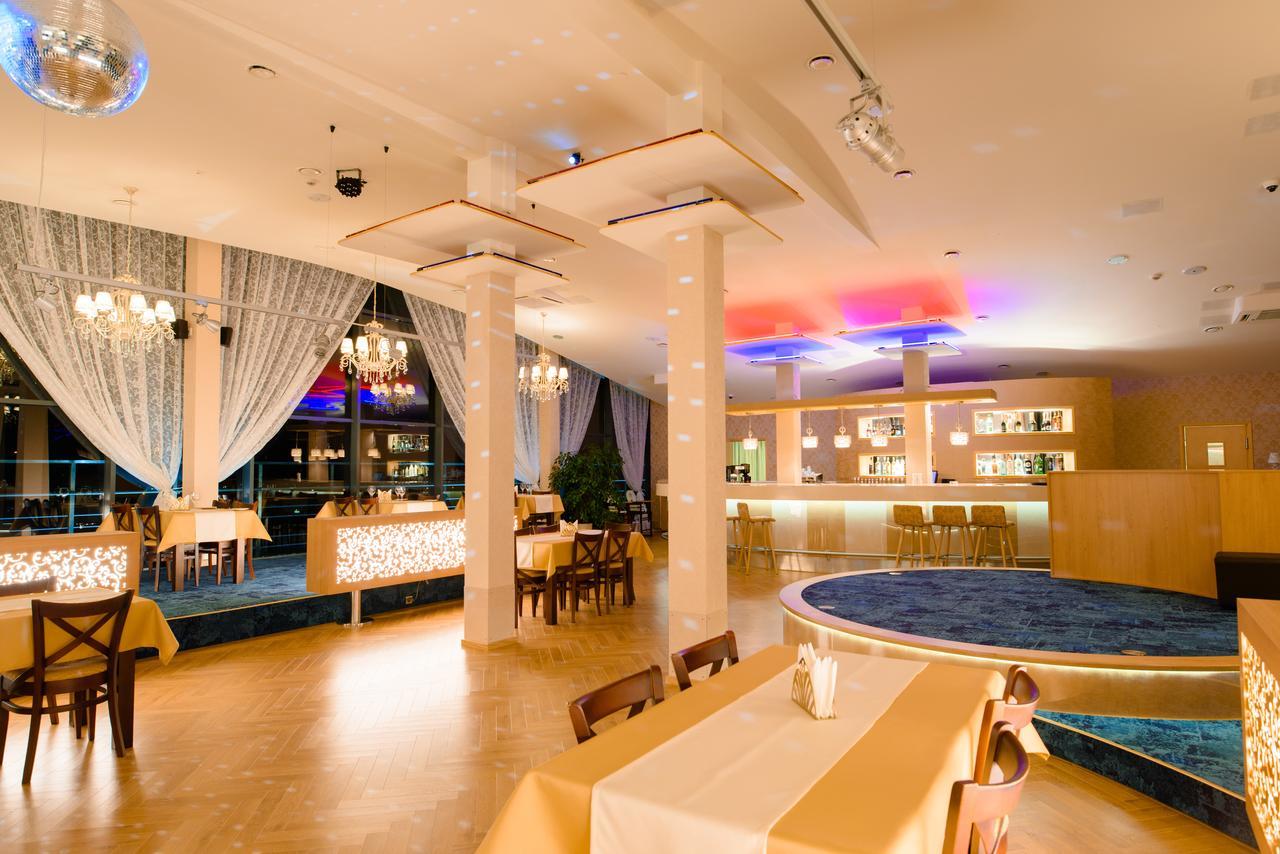 Park Hotel Latgola Daugavpils Kültér fotó